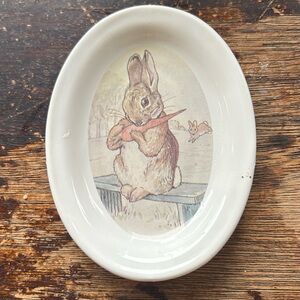 Beatrice Potter Oval Plate Soap Dish with Rabbit Illustration